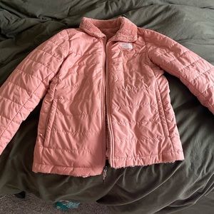 North face reversible puffer! Worn a few times and in great condition!